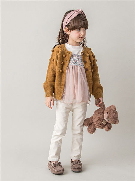 品萌儿童童装品牌2020秋冬棕色毛球保暖外套