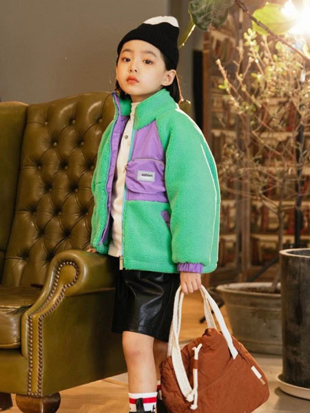 世纪童话童装品牌2020冬季绿色撞色OVERSIZE毛绒外套