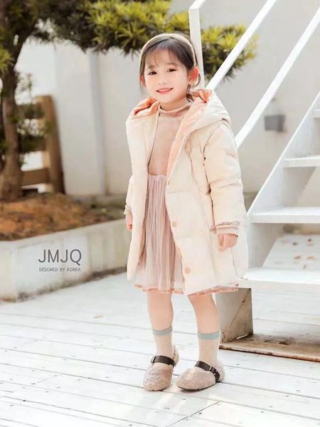 童装品牌2020冬季粉色可爱名媛风羽绒服