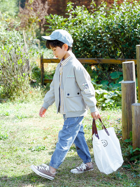 童装品牌2021春夏男童短款套装蓝色牛仔裤