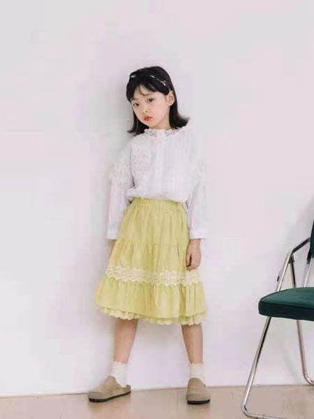 童装品牌2021春夏蕾丝花边裙