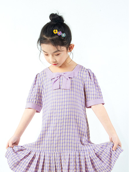 时尚小鱼童装品牌2021春夏紫色宽松连衣裙