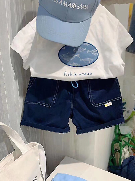 童装品牌2021春夏小鱼图案T恤