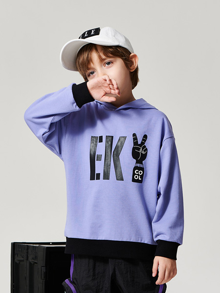 ELLE Kids童装品牌2021春夏紫色印字母卫衣