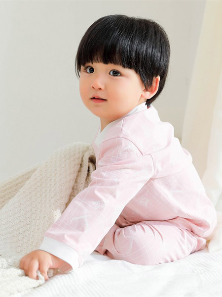 Petit Kami贝蒂卡密童装品牌2021春夏粉色甜美可爱睡衣