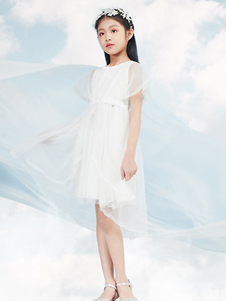 巴柯拉童装品牌2021春夏白色气质连衣裙