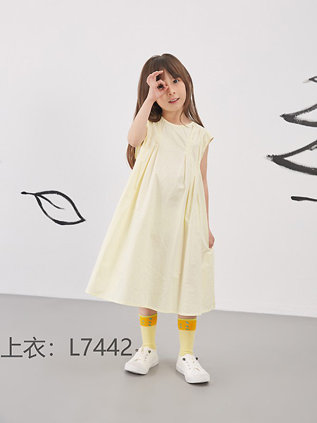 莫小汐童装品牌2021夏季宽松黄色长裙