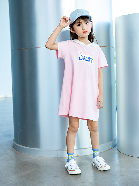 德蒙斯特童装品牌2021夏季粉色运动风T恤连衣裙