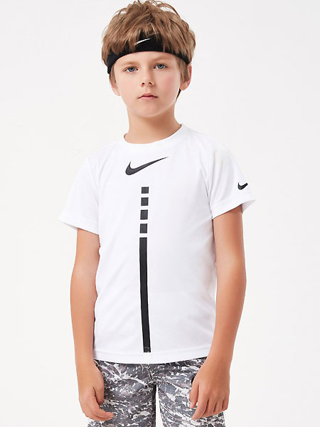 NIKE KIDS童装品牌2021夏季圆领半袖休闲纯棉运动透气短袖T恤