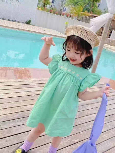 童装品牌2021夏季小公主洋气背心裙
