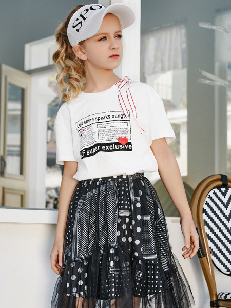 未来之星童装品牌2021夏季新款童装女童纯棉T恤儿童中大童百搭字母印花短袖