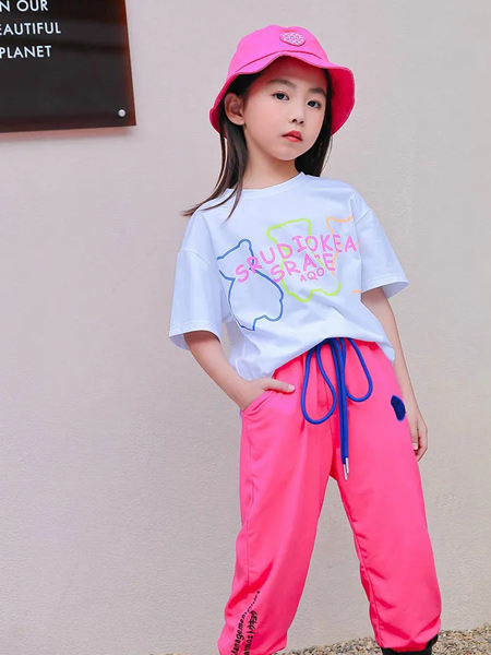 思贝秀童装品牌2021夏季韩版字母印花T恤套装