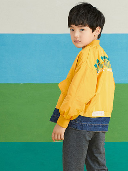 童装品牌2021秋季新款上衣男童夹克衫时尚拼接设计外套休闲洋气
