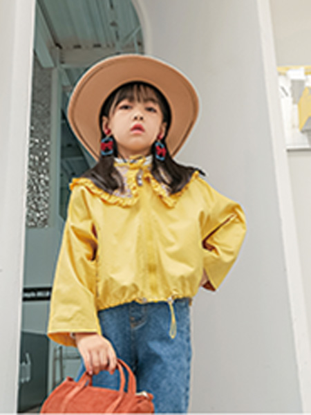 摩卡贝贝童装品牌2021秋季黄色雪纺刺绣衬衫