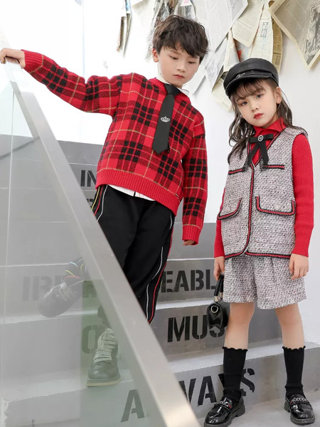 两个小朋友童装品牌2021秋冬格子系带针织上衣