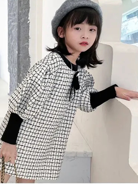 童装品牌2021秋季圆领刺绣系带格子连衣裙