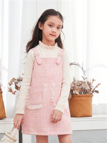芭乐兔童装品牌2021秋冬粉色背带褶皱背带裙