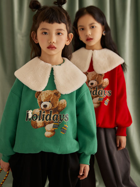 M童装品牌2021秋冬娃娃领红色显白印花卫衣