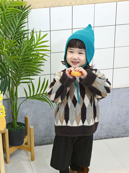 宾果童话童装品牌2021冬季卡其色韩版毛衣