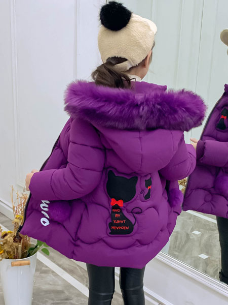 童装品牌2021冬季紫色保暖羽绒服