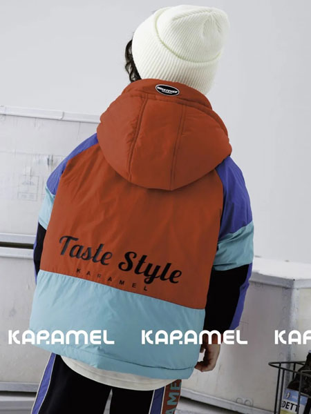 卡拉美Karamel童装品牌2021冬季连帽拼接韩版外套
