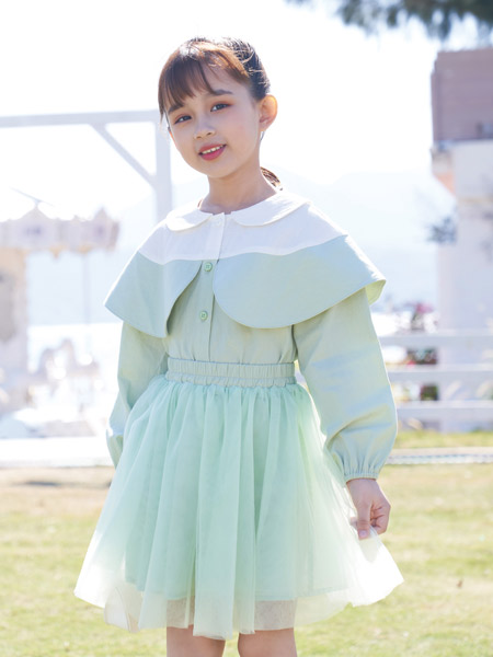 童装品牌2022春夏绿色小清新韩版森系复古气质款翻领户外服装时尚套装