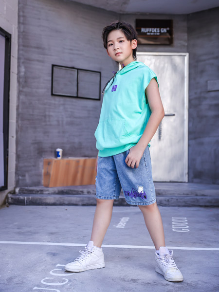 糖果布丁童裝品牌2022夏季藍色純色運動風復古風潮流個性網紅爆款無袖連帽衛衣