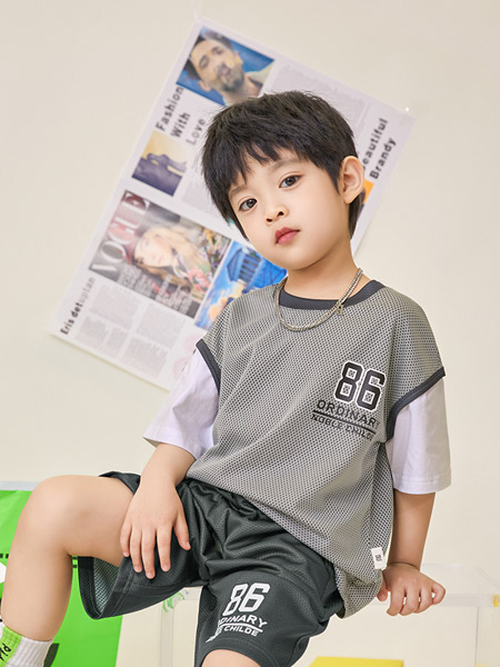 童装品牌2022春夏灰色韩版休闲儿童运动套装男童网眼假两件套装中大童篮球服