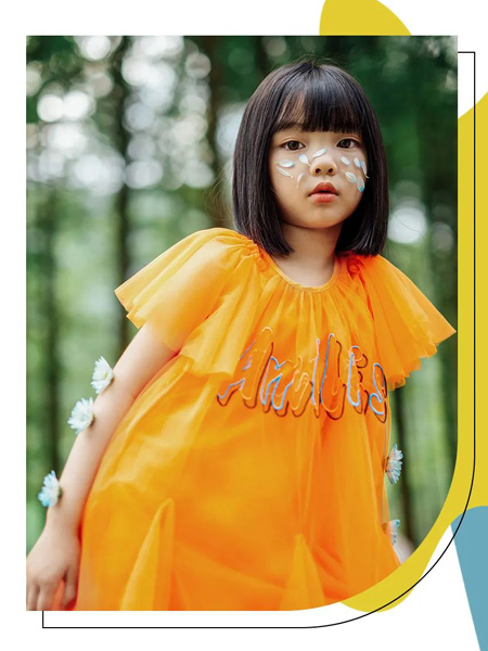 童装品牌2022夏季橙色刺绣网纱圆领连衣裙