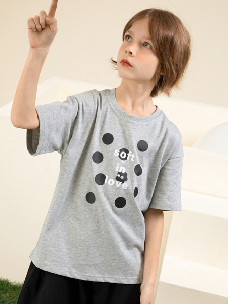 植木森系童装品牌2022夏季灰色韩版休闲潮流T恤