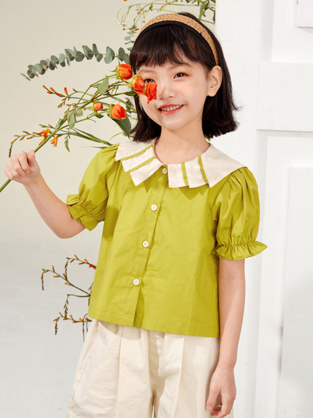 植木森系童装品牌2022夏季绿色灯笼袖短款小清新上衣