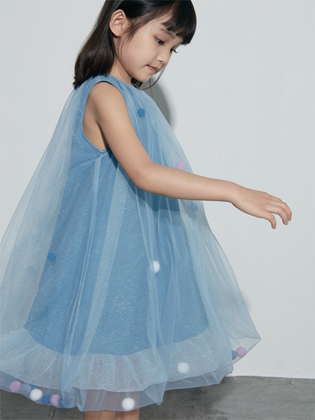 Qimoo童装品牌2022夏季无袖网纱蓬蓬公主裙