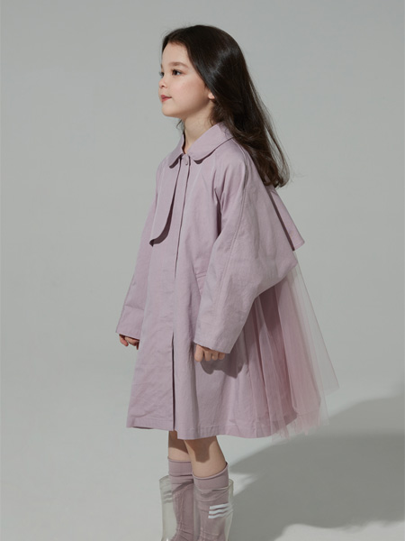 Qimoo童装品牌2022秋季可爱甜美温柔气质款外套