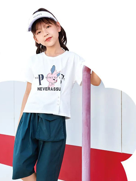 嗒嘀嗒童装品牌2022春夏图案个性简约宽松短袖