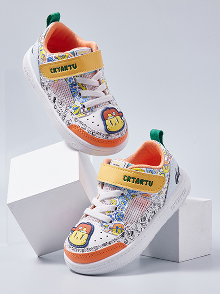 卡特兔童鞋品牌2022秋季潮流街头风个性童鞋
