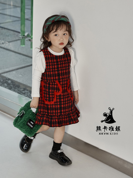 童装品牌2022秋冬红黑连体裙