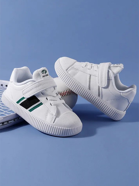 童鞋品牌2022秋季白色童鞋