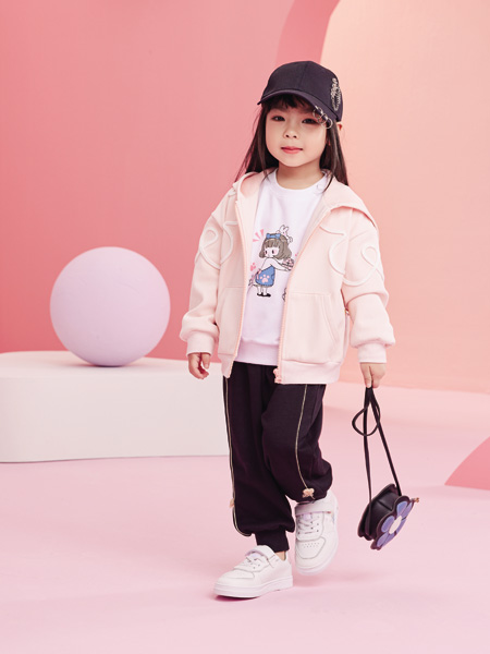 杰米熊童装品牌2022秋冬浅粉色外套