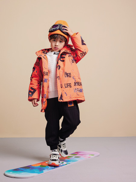 杰米熊童装品牌2022冬季红橙色户外外衫
