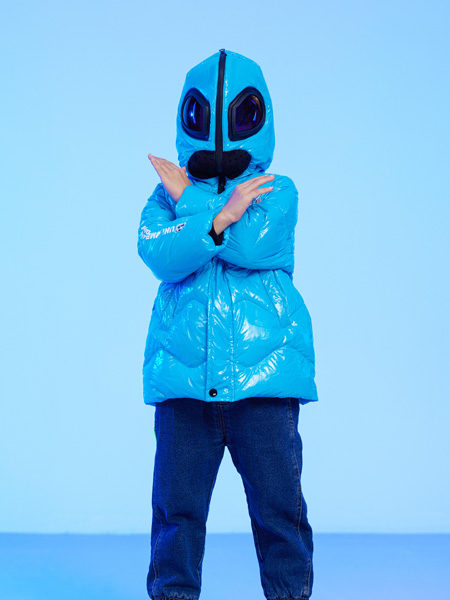 杰米熊童装品牌2022冬季蓝色变装羽绒