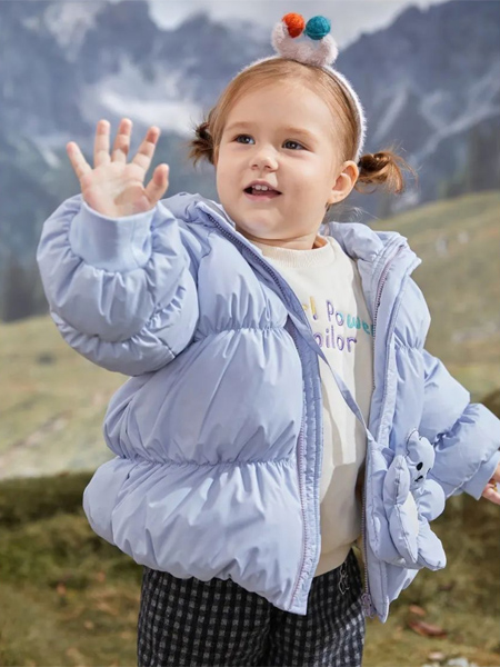 童装品牌2022冬季紫色蓬松羽绒外套