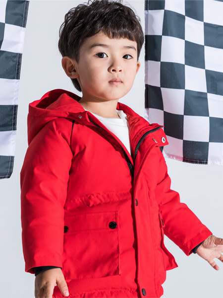 巴布豆（江苏）童装品牌2022秋季红色简约外套