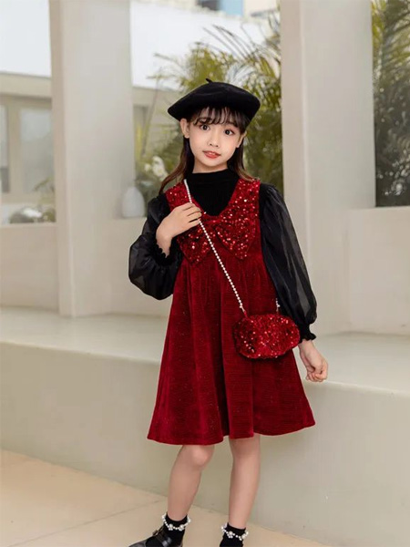 淘猫城堡童装品牌2022秋冬亮片晶点时尚镶嵌红色连衣裙