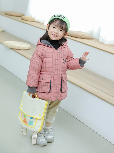 YUYBEIB羽婴贝贝童装品牌2022冬季格子时尚羽绒外套