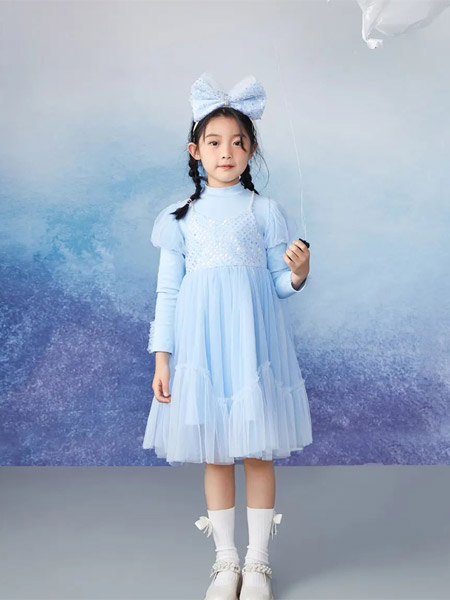 MCMK玛卡西童装品牌2022秋冬蓝色吊带网纱公主裙