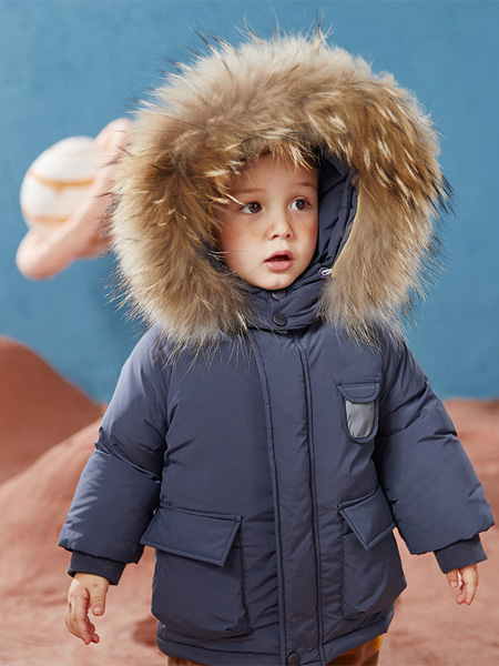 啊咪啦Amila童装品牌2022冬季羽绒大领保暖外套