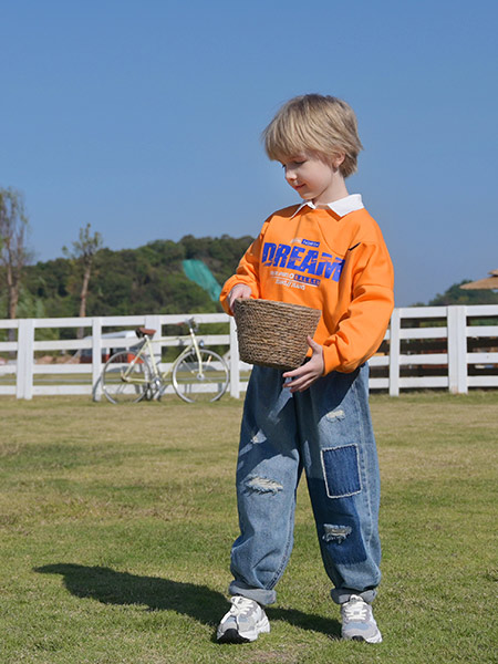 芭乐兔童装品牌2023春夏男孩橙色长袖假两件套装