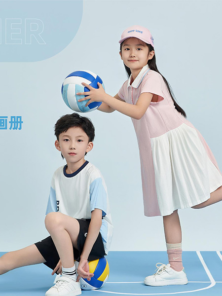 红蜻蜓儿童童装品牌2024春季运动休闲连体衣